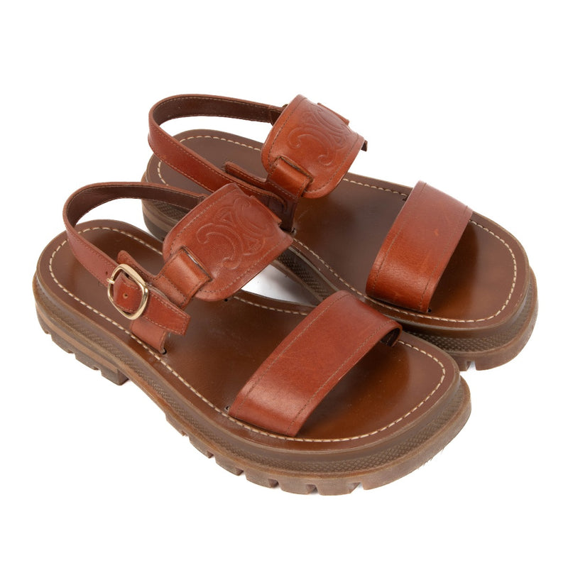Buy a verified second-hand Celine Vegetal Tanning Tan Calfskin Leather Clea Triomphe in very good condition at Labellov Antwerp, Brussels, Knokke