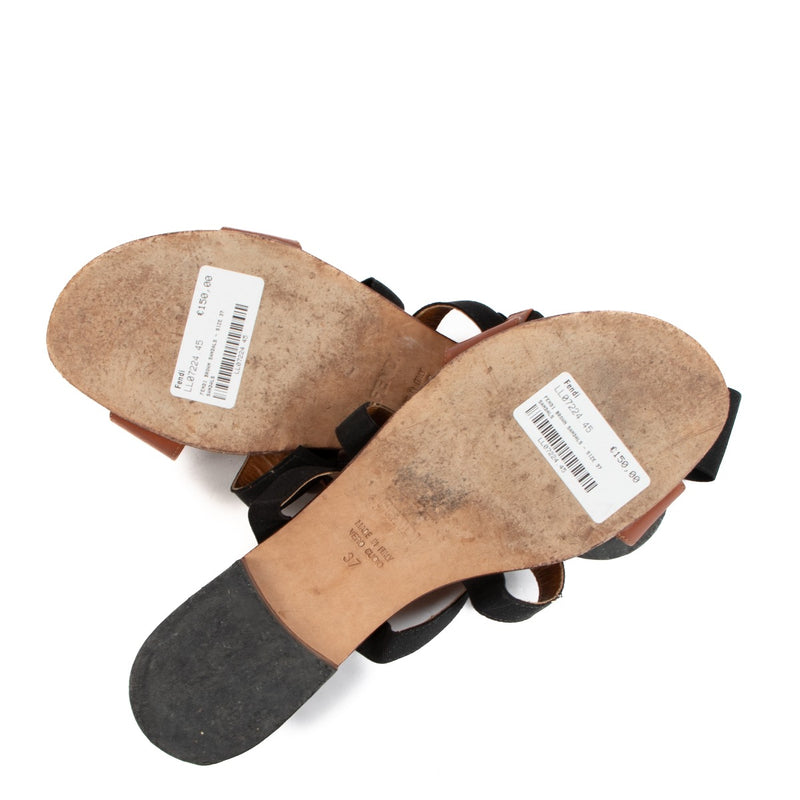 Fendi Bruine Platte Romeinse Sandalen - Maat 37