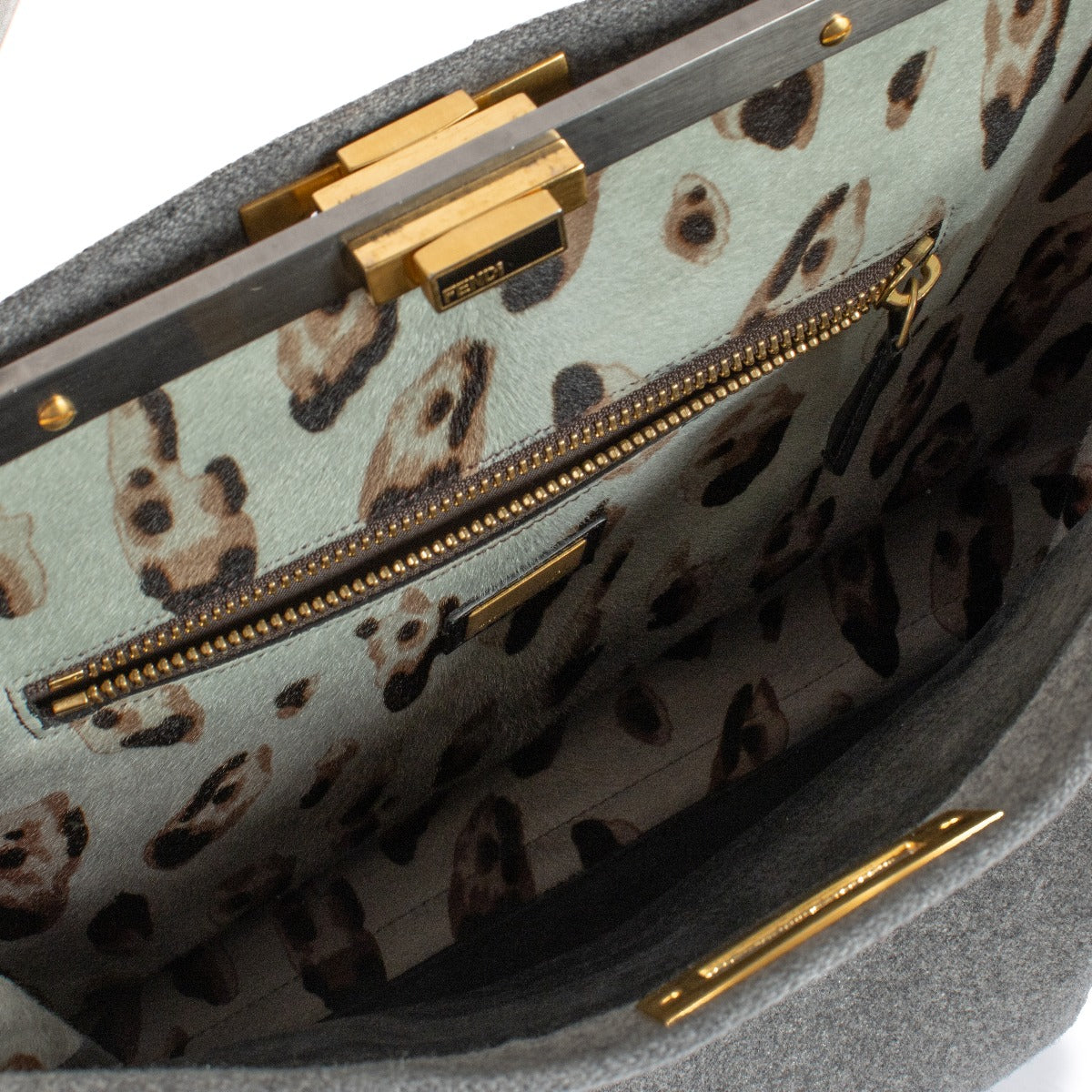 Sac Peekaboo grand modèle en feutre gris Fendi