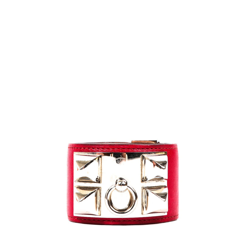 Buy an authentic second-hand Hermès Burgundy Leather Bracelet in very good condition at Labellov in Antwerp.