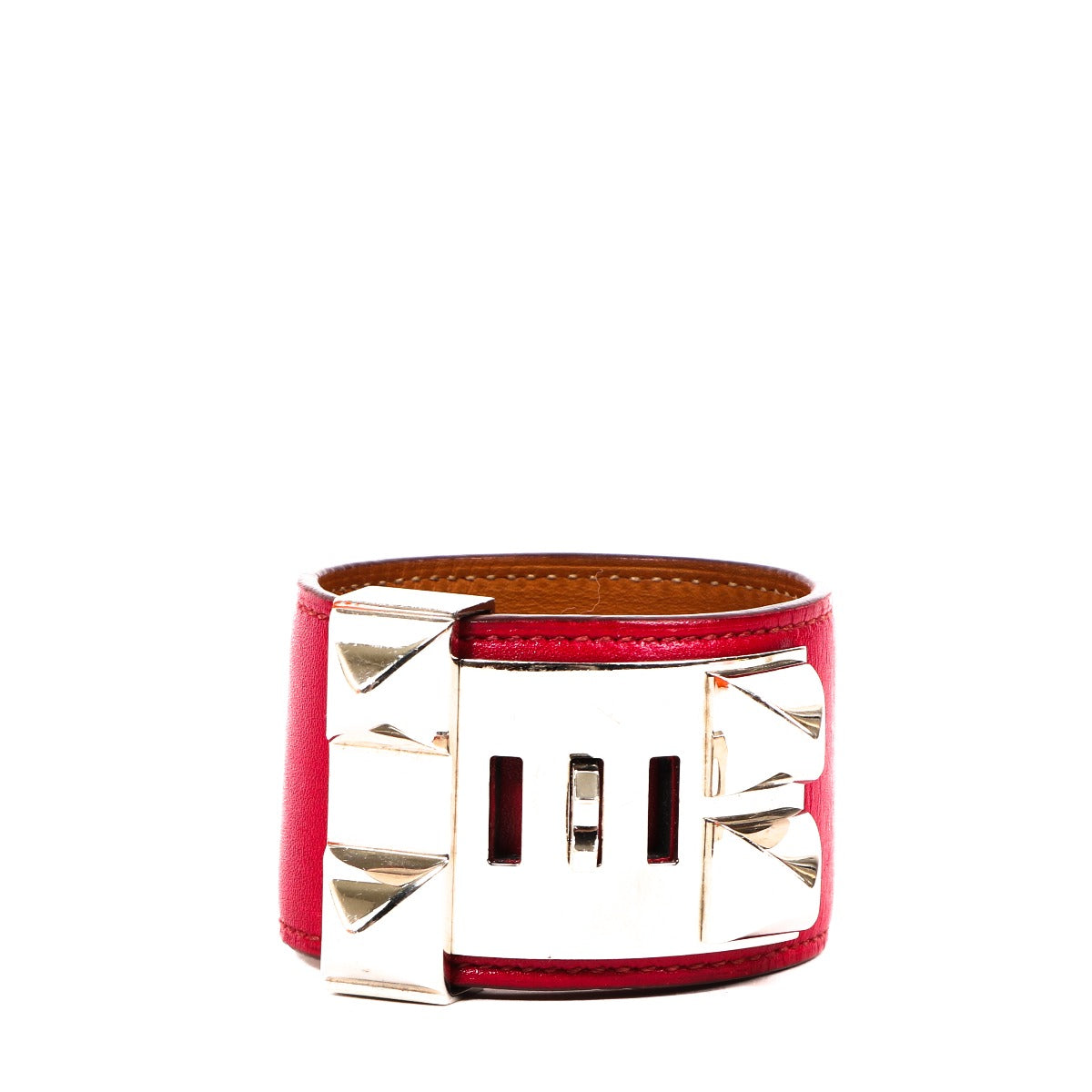 Buy an authentic second-hand Hermès Burgundy Leather Bracelet in very good condition at Labellov in Antwerp.