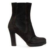 Buy a verified second-hand Prada Black Suede Boots - Size 37 in very good condition at Labellov Antwerp, Brussels, Knokke