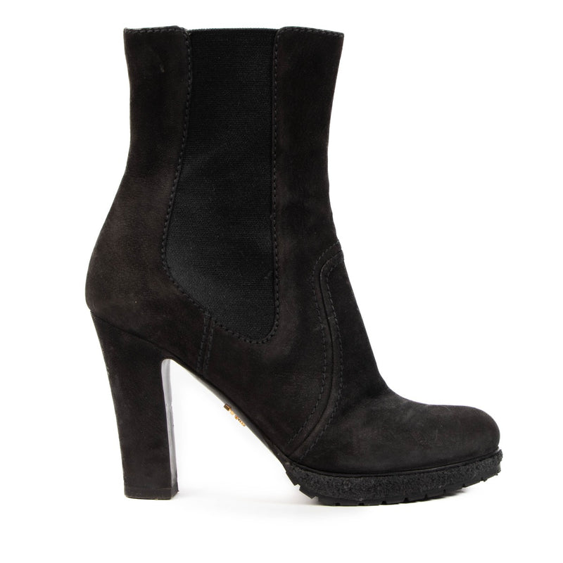 Buy a verified second-hand Prada Black Suede Boots - Size 37 in very good condition at Labellov Antwerp, Brussels, Knokke