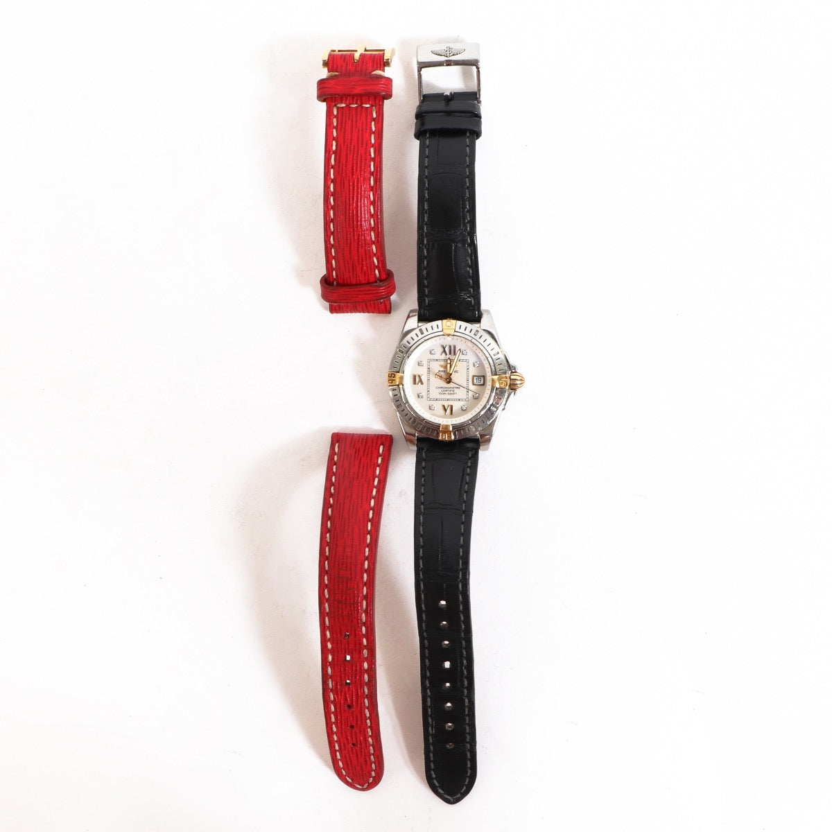 Buy an authentic Breitling Cockpit Lady Diamond Watch in good condition at Labellov in Antwerp.