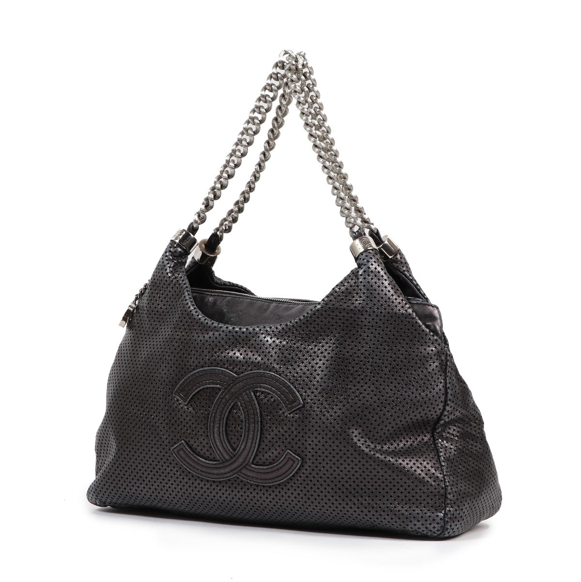 Buy an authentic second-hand Chanel Silver Lambskin Leather Perforated Shoulder Bag in good condition at Labellov in Antwerp.
