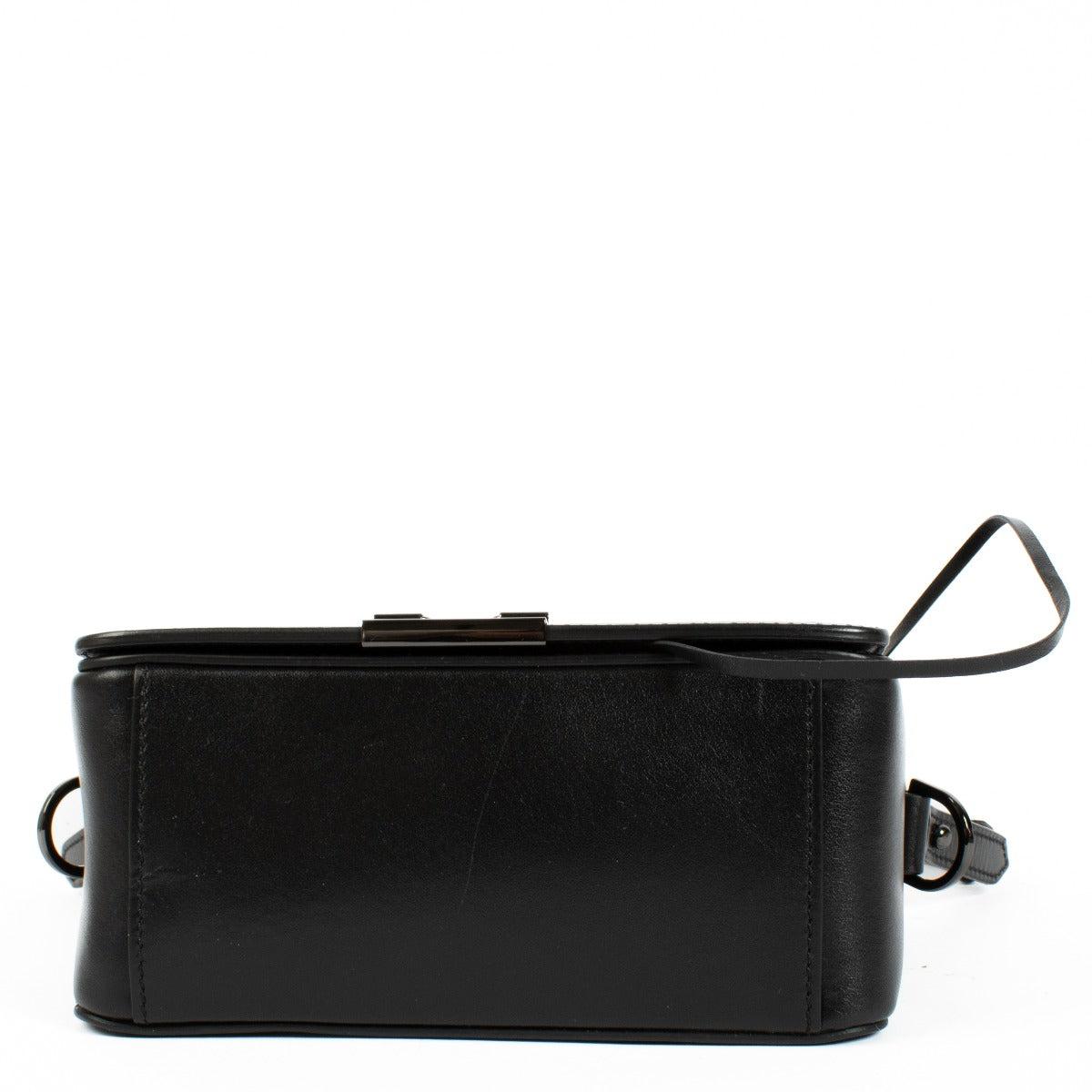 Black leather shoulder bag with cotton flower print, Off-White cut-out strap, 'SCULPTURE' text print, magnetic closure, and binder clip detail at the front. Includes one black shoulder strap. Shop now on Labellov.com.