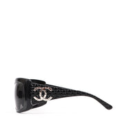 Buy an authentic second hand Chanel Black Coco Mark Sunglasses in very good condition at Labellov