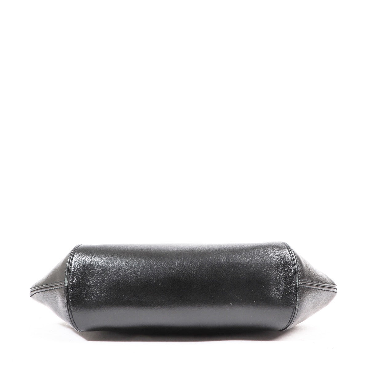 Buy an authentic second hand Delvaux Black Leather Désir Shoulder Bag in very good condition at Labellov
