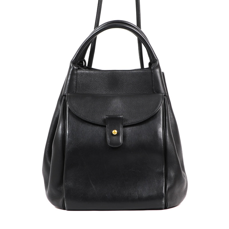 Buy an authentic second hand Delvaux Black Leather Corail GM Shoulder Bag in very good condition at Labellov.com