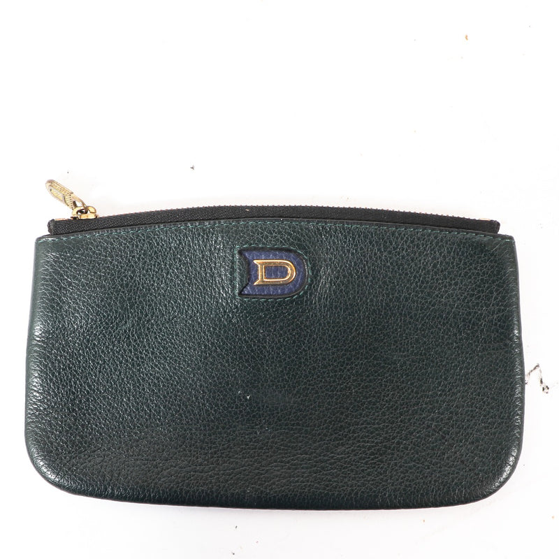 Buy an authentic Delvaux Dark Green Leather Vintage Pochette in good condition at Labellov in Antwerp.