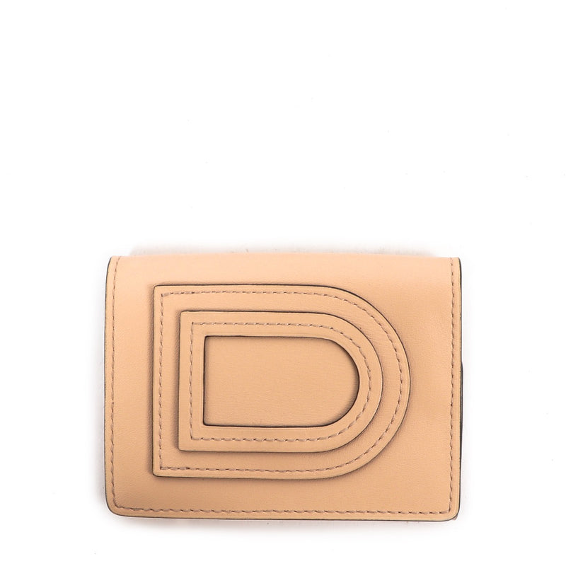 Buy an authentic second hand Delvaux Nude Leather Small Le Louise Wallet in very good condition.