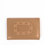Buy an authentic second-hand Delvaux Brown Leather D Wallet in very good condition at Labellov in Antwerp.