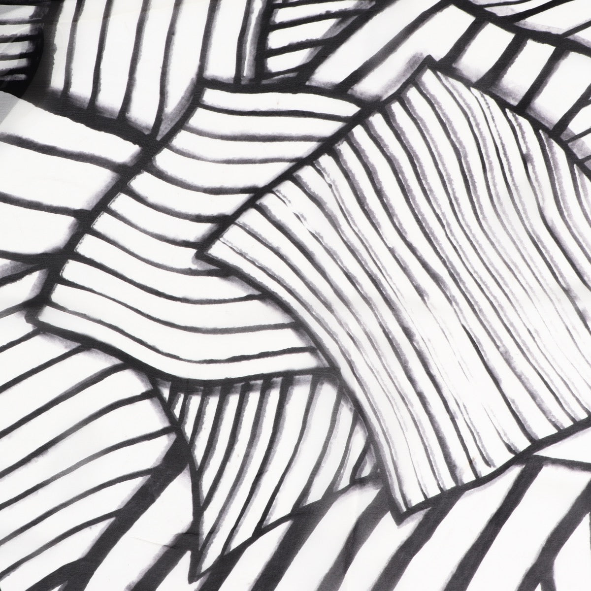 Buy an authentic Delvaux Black/White Silk Scarf at Labellov in Antwerp.