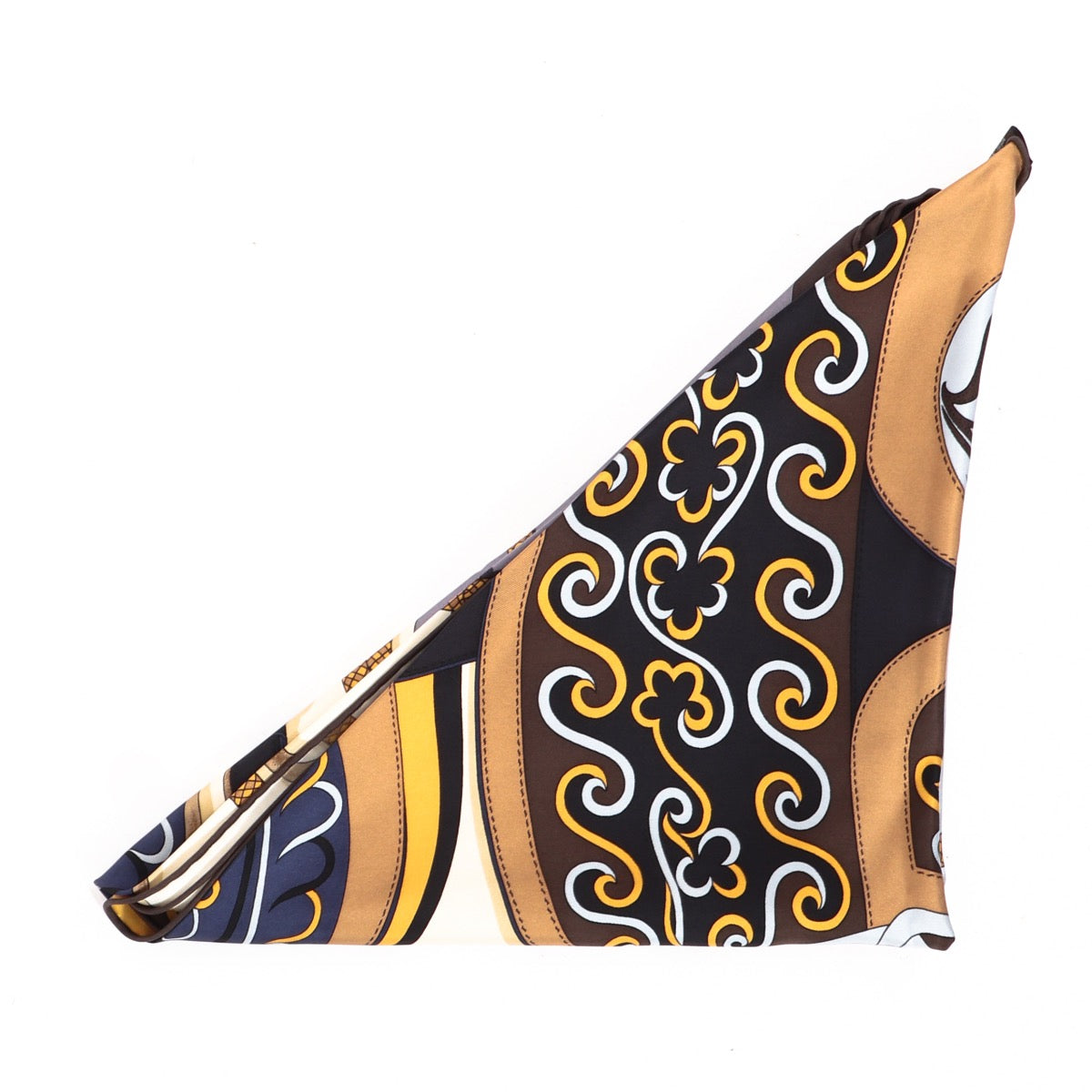 Buy an authentic Hermès H.d' Origny Triangle Scarf in very good condition at Labellov in Antwerp.
