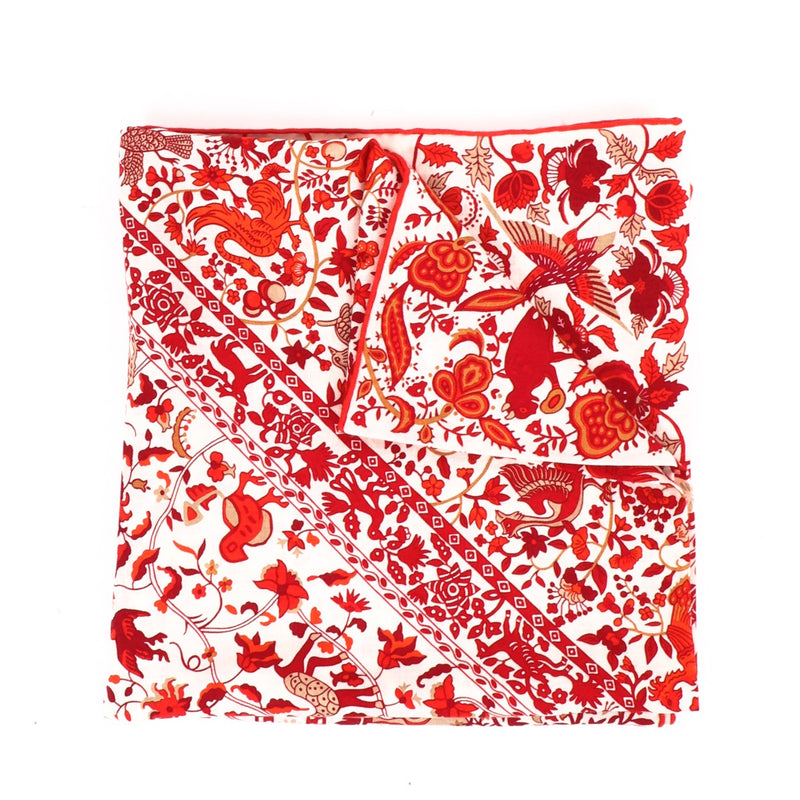 Buy an authentic Hermès Jardins De Soie Red Cashmere Scarf in very good condition at Labellov in Antwerp.