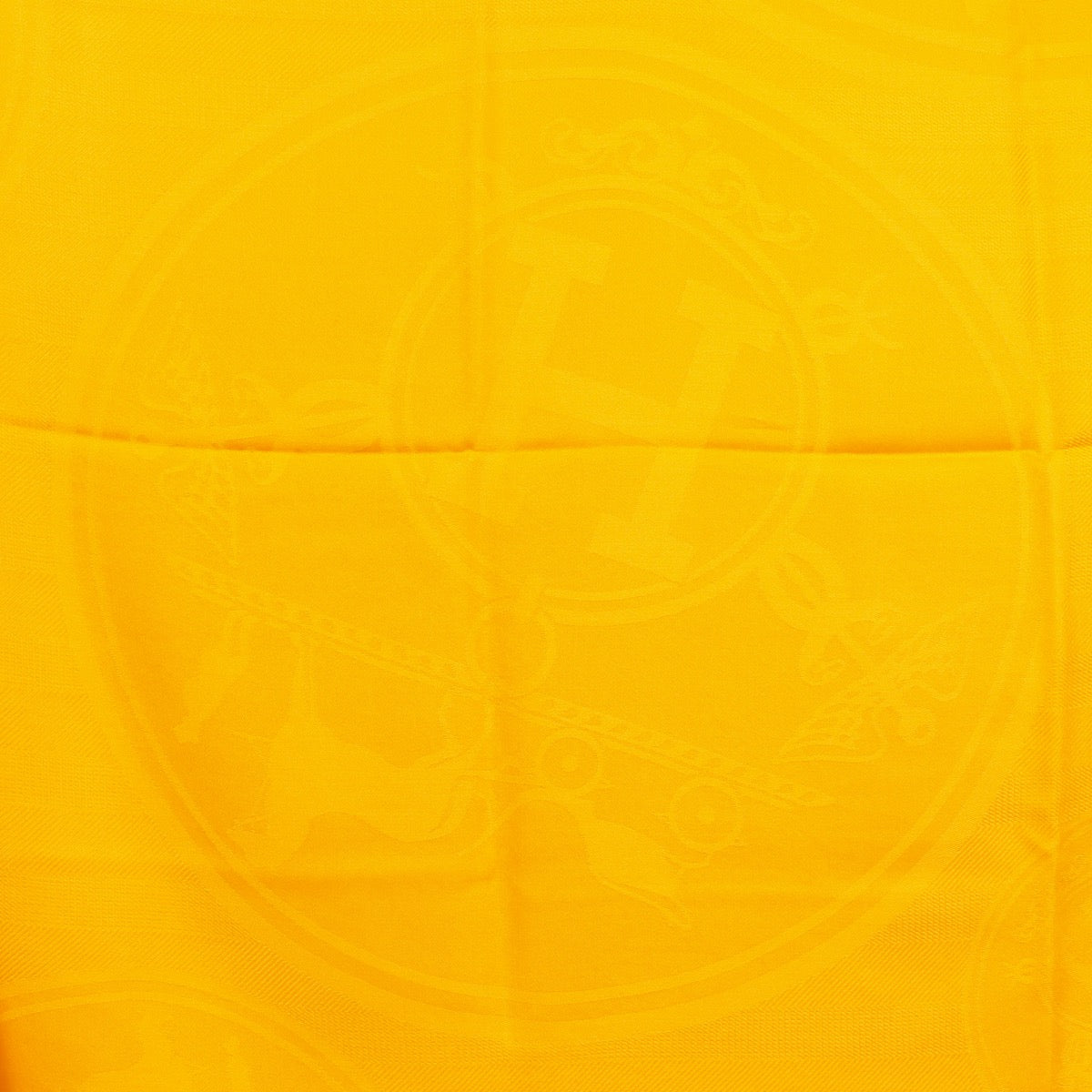 Buy an authentic Hermès Yellow Cashmere Scarf in as new condition at Labellov in Antwerp.
