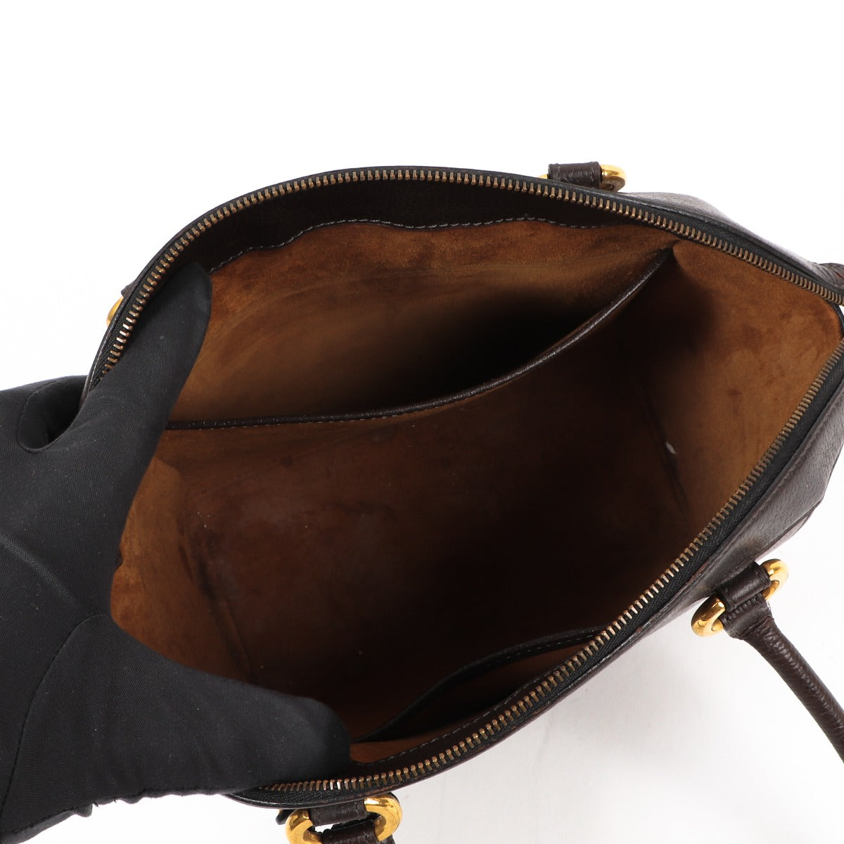Buy an authentic second-hand Delvaux Brown Leather Charme Top Handle Bag in preloved condition at Labellov in Antwerp.