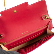Shop safe online at Labellov in Antwerp, Brussels and Knokke this 100% authentic second hand Delvaux Framboise Tempête Wallet On Chain . Veilig online tweedehands authentieke Delvaux Framboise Tempête Wallet On Chain clutch kopen bij Labellov.