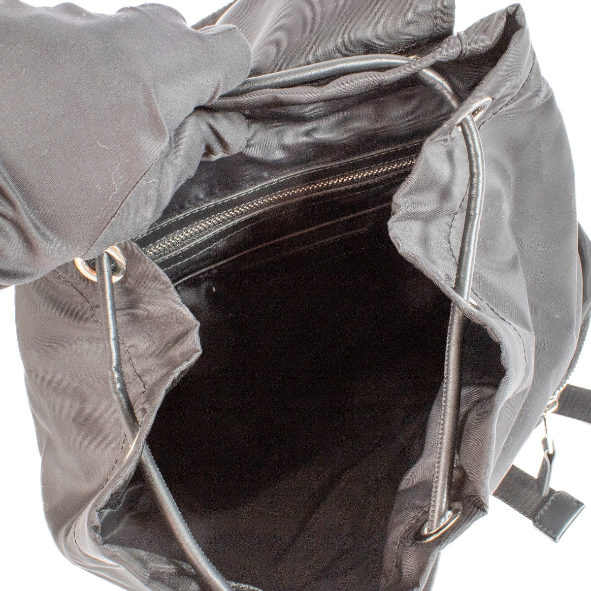 Shop safe online at Labellov in Antwerp, Brussels and Knokke this 100% authentic second hand Burberry Black Econyl Logo Rucksack Backpack