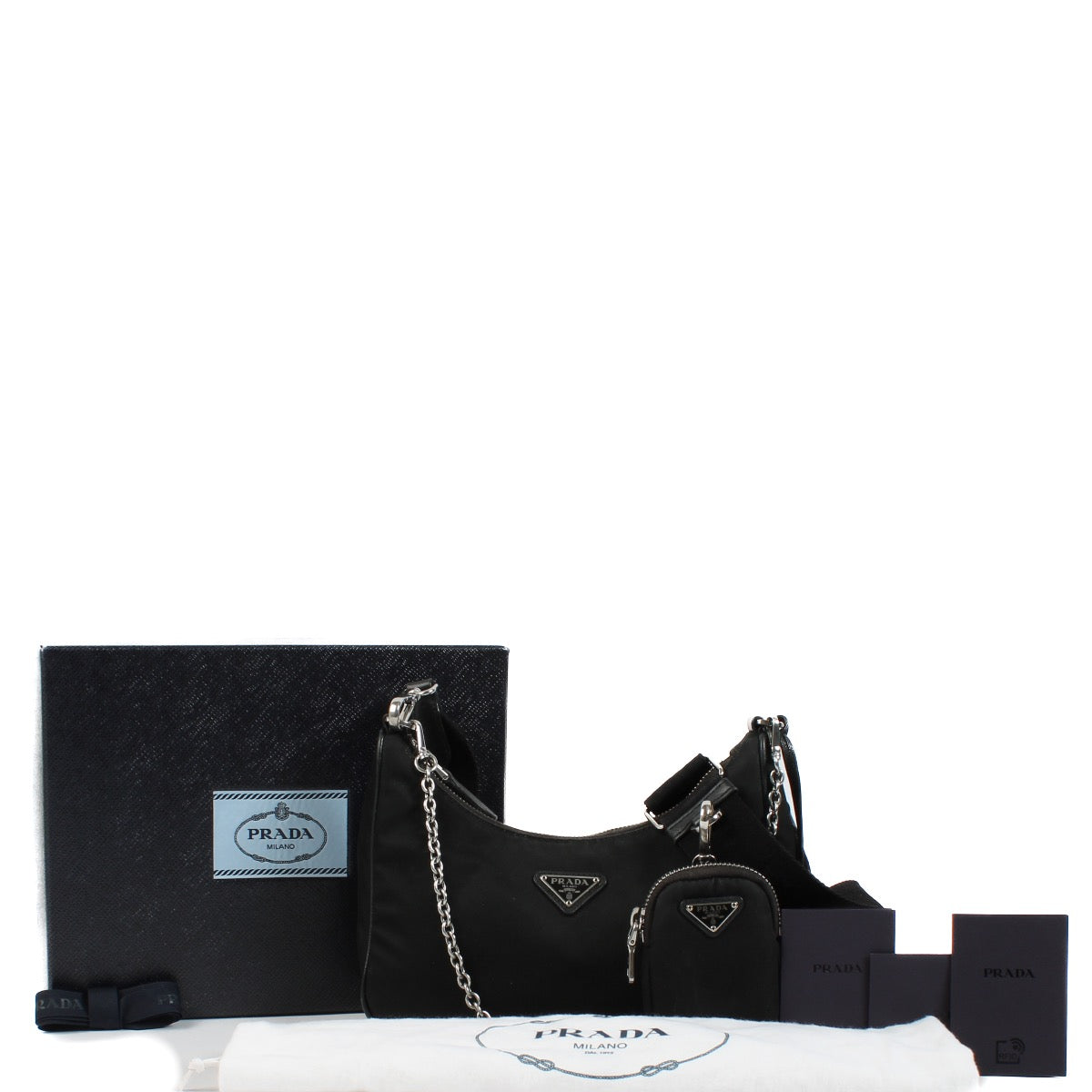 shop 100% authentic second hand Prada Black Re-edition 2005 Nylon Bag on Labellov.com