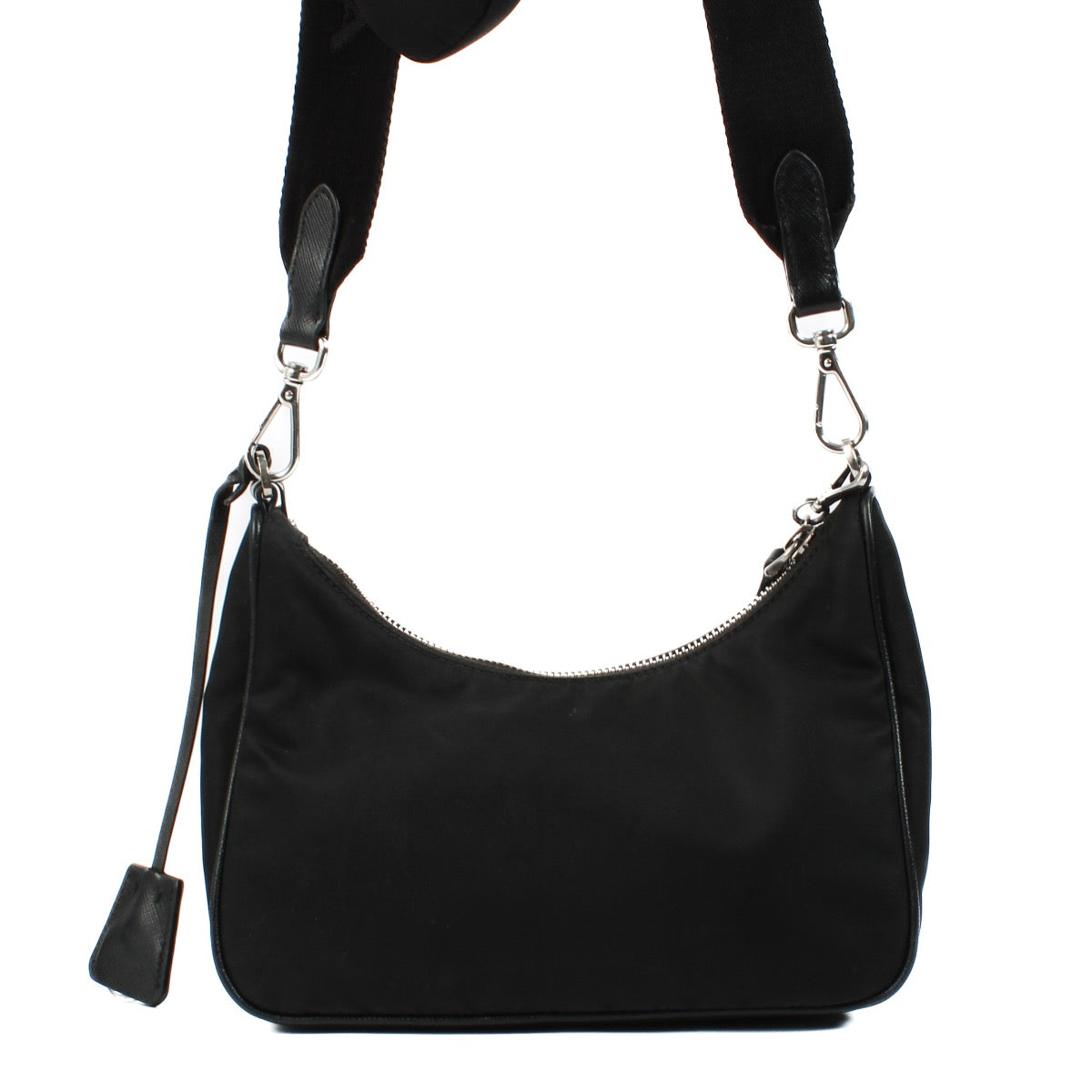 shop 100% authentic second hand Prada Black Re-edition 2005 Nylon Bag on Labellov.com
