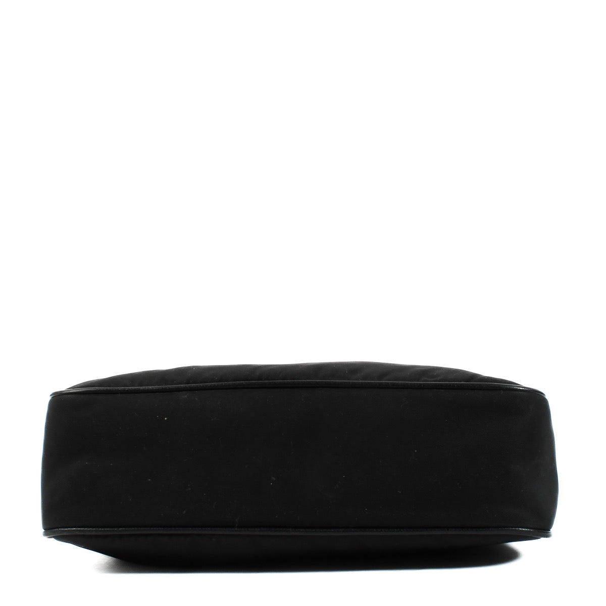 shop 100% authentic second hand Prada Black Re-edition 2005 Nylon Bag on Labellov.com