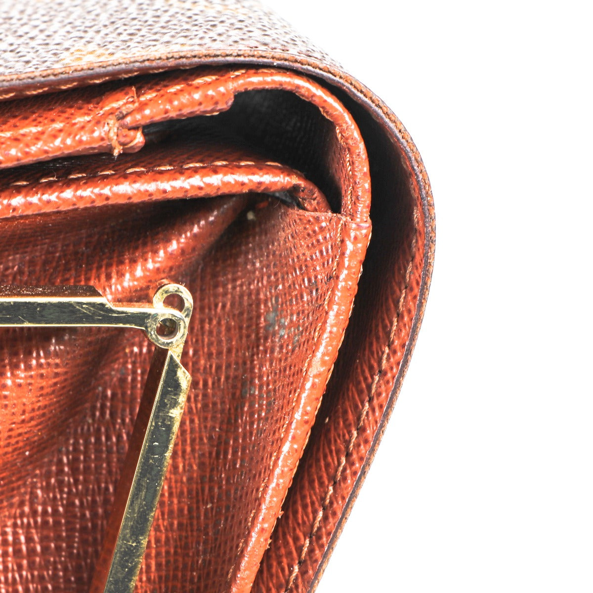 Buy an authentic second-hand Louis Vuitton Monogram Canvas Wallet in very good condition at Labellov in Antwerp.