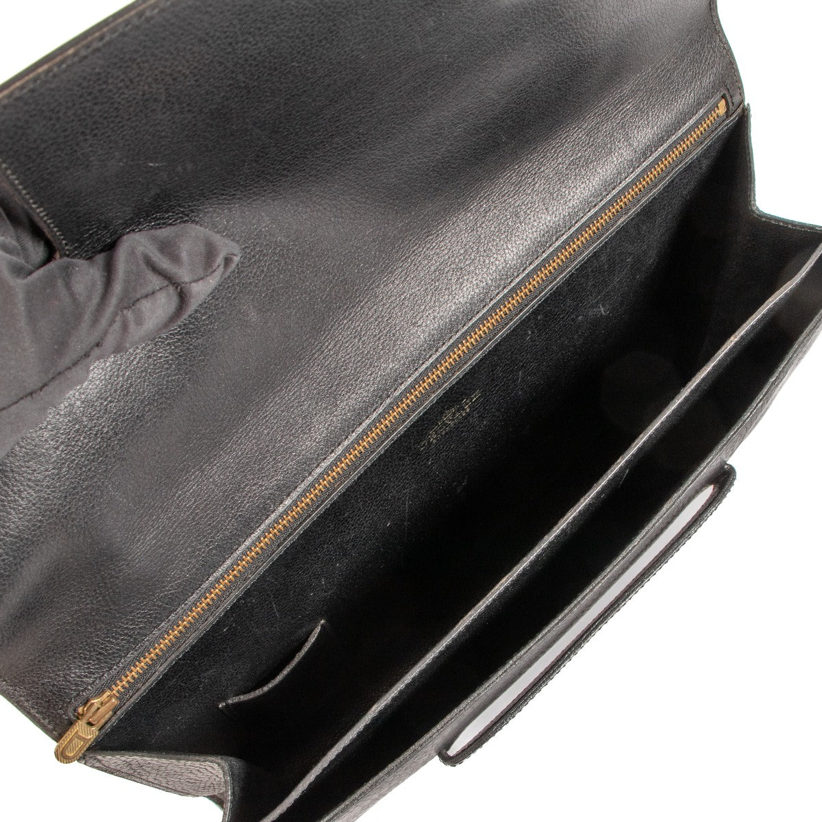 Pochette vintage grand format en cuir noir Delvaux