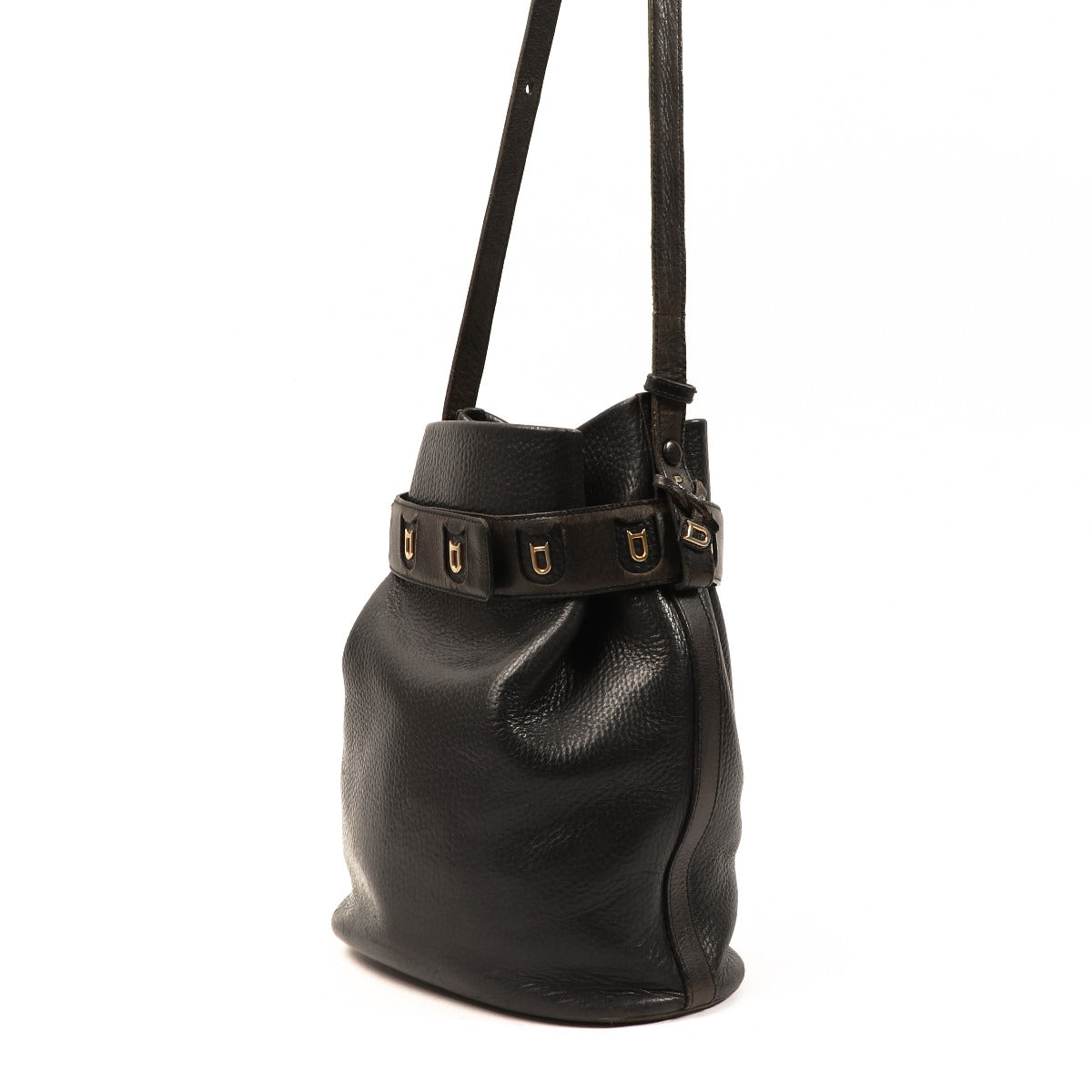 Buy an authentic second-hand Delvaux Black Leather Calicot Bucket Shoulder Bag in very good condition at Labellov in Antwerp.