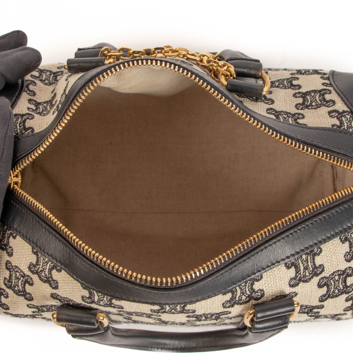 shop 100% authentic second hand Celine Boston Thriomphe Bag on Labellov.com