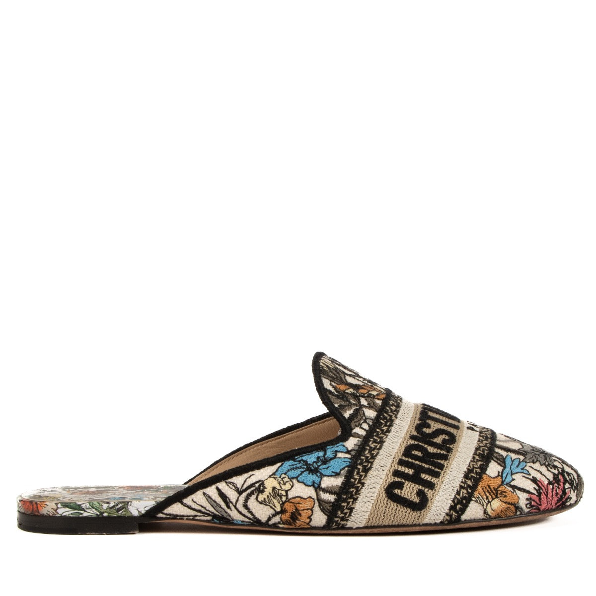 shop 100% authentic second hand Christian Dior Flower Patterns Embroidered Flats - Size 37 1/2 on Labellov.com