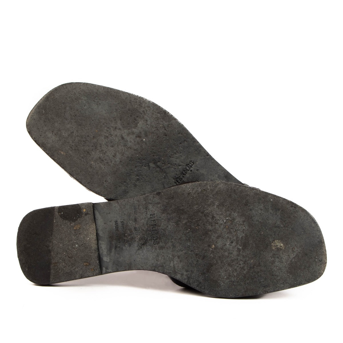 Hermès Black Oran Sandals - size 38 for the best price at Labellov secondhand luxury in Antwerp.