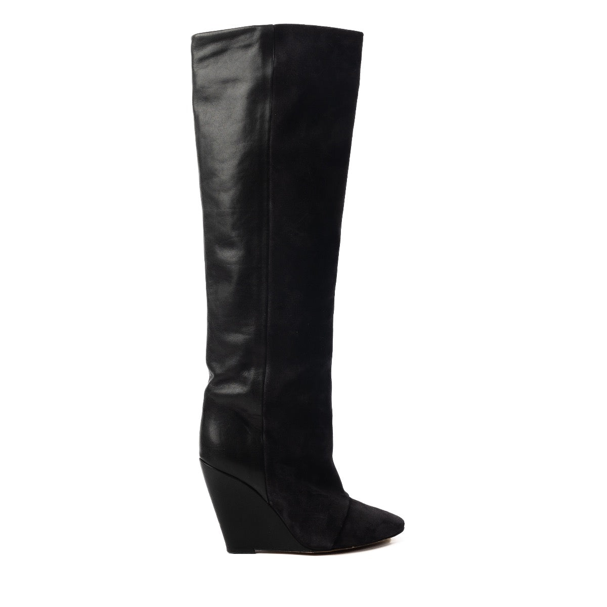 Shop safe online at Labellov in Antwerp, Brussels and Knokke these 100% authentic second hand Isabel Marant Black Suede Wedge Boots size 38