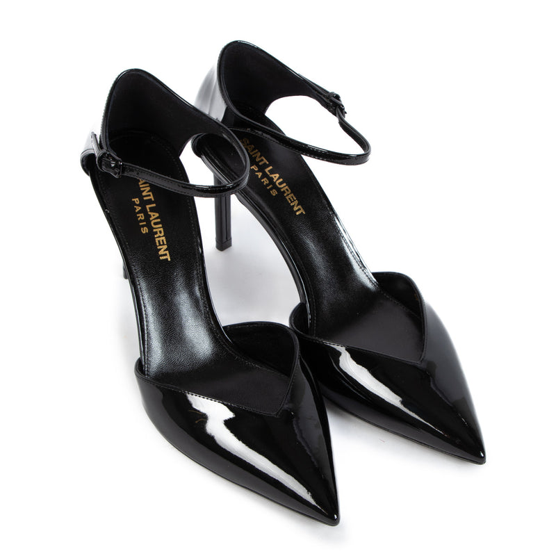 Saint Laurent Black Patent Leather Pumps - size 38 for the best price at Labellov secondhand luxury in Antwerp.
