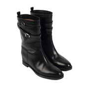 Shop 100% authentic second-hand Sartore Black Ankle Boots on Labellov.com
