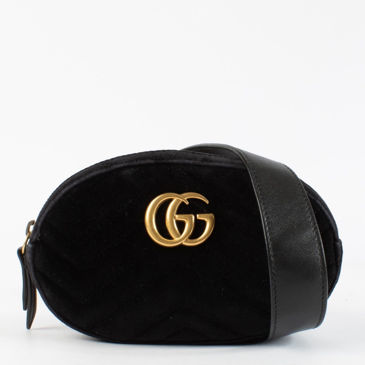 authentic preloved Gucci Black Velvet Marmont Belt Bag on Labellov.com
