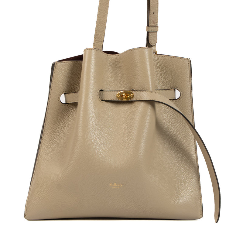 Mulberry Beige Tyndale Bucket Bag for the best price at Labellov secondhand luxury in Antwerp.