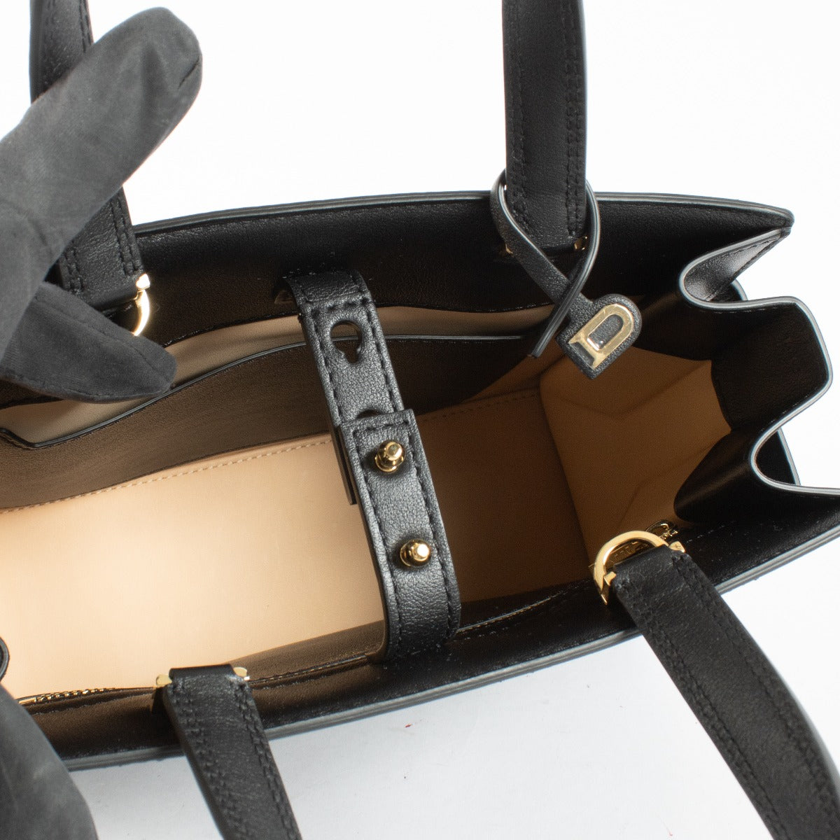 shop 100% authentic second hand Delvaux Black Tempête Crush Small Bag on Labellov.com