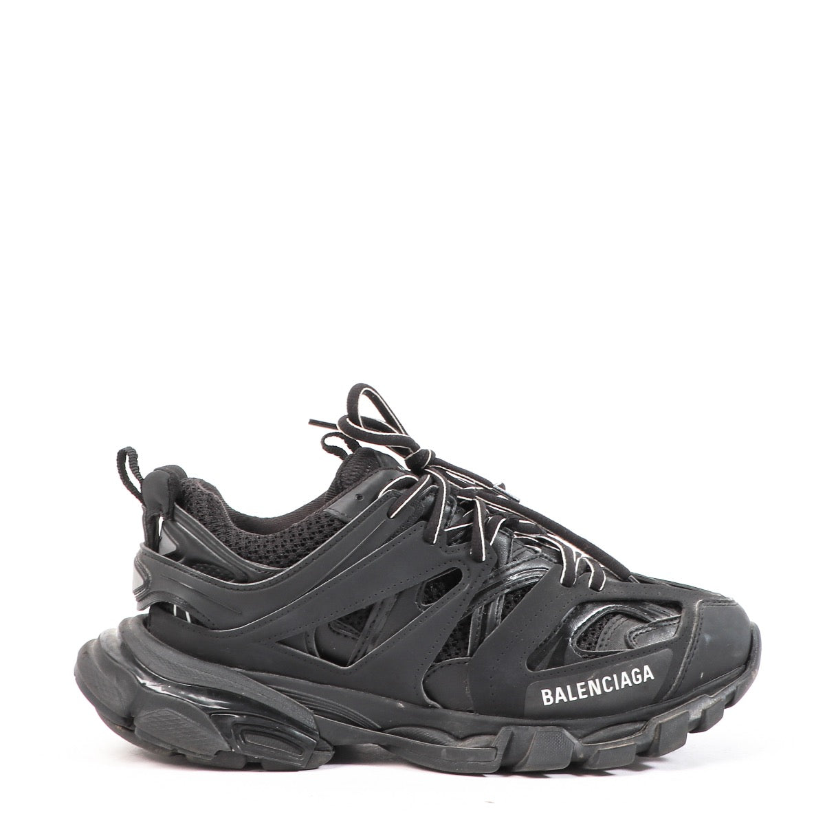 Buy authentic secondhand Balenciaga Sneakers at LabelLOV luxury at the right price. Koop authentieke tweedehands Balenciaga bij LabelLOV met juiste prijs.