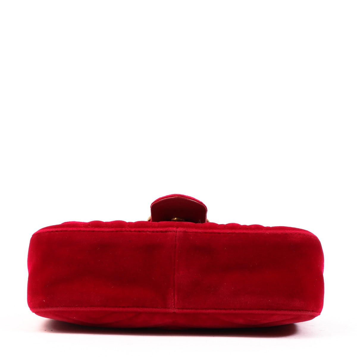 Shop now for your pre-loved, 100% authentic Gucci Red Velvet Marmont Small Shoulder Bag, at Labellov in Antwerp, Brussel, Knokke