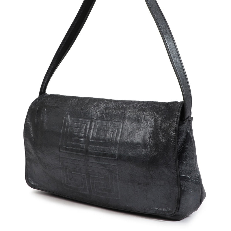 Buy an authentic second-hand Givenchy Blue Leather Shoulder Bag in very good condition at Labellov in Antwerp.