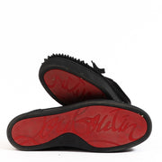 Buy authentic second-hand Christian Louboutin Black Veau Velours Louis Junior Spike Women Sneakers Size - 40 in very good condition at Labellov in Antwerp.