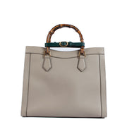 We buy and sell your authentic Gucci Beige Leather Diana Medium Top Handle for the best price.