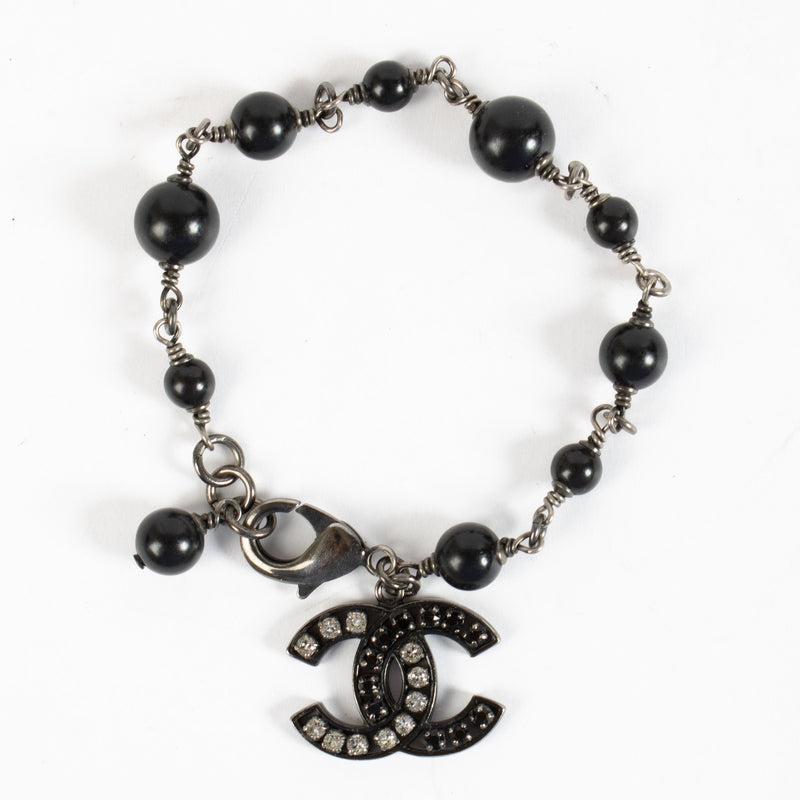 shop 100% authentic second hand Chanel 14B Black Pearl CC Bracelet on Labellov.com