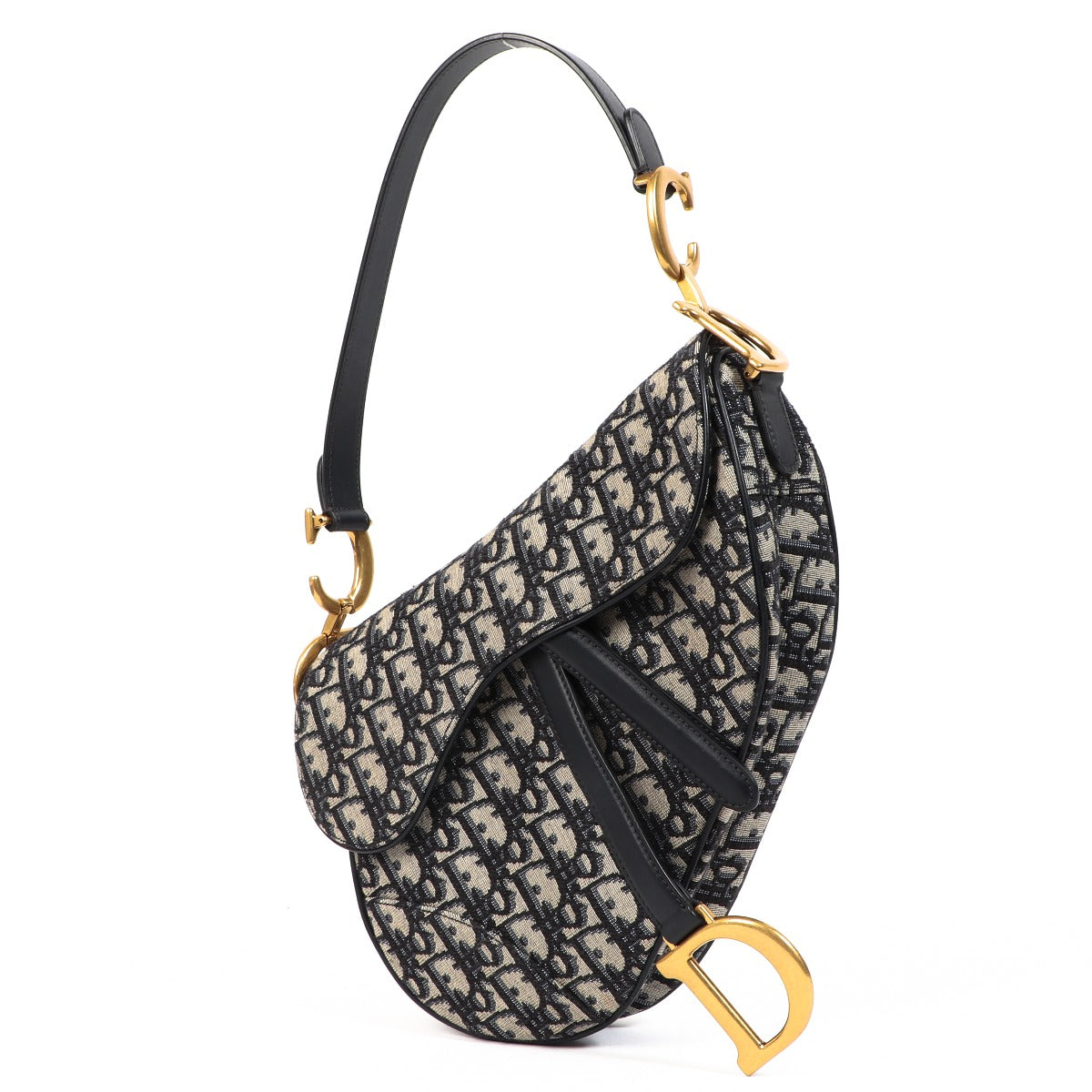 Shop authentic second hand Dior Saddle Bag on labellov.com
