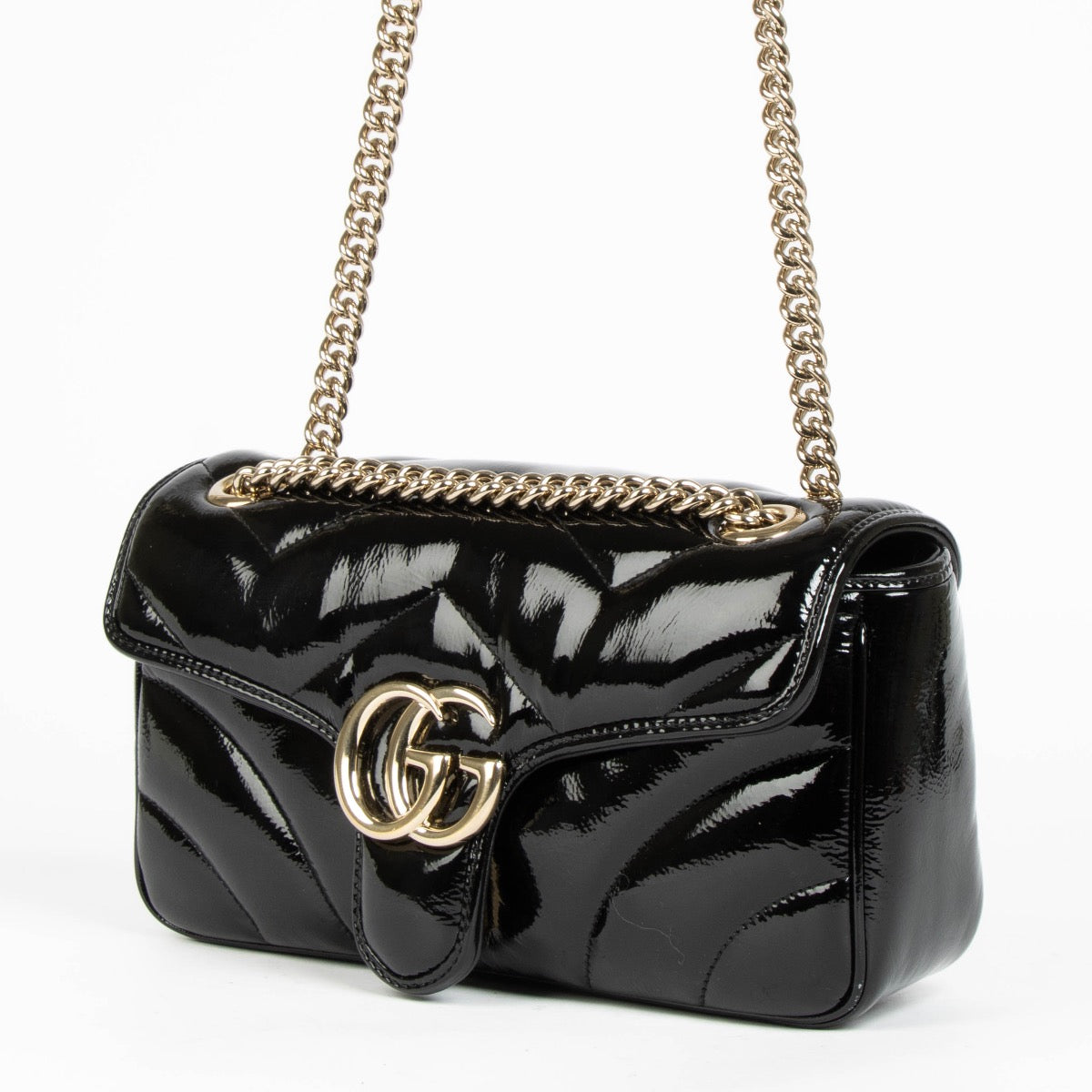 Authentic pre-loved Gucci Black Patent Marmont Medium Shoulder Bag on Labellov.com