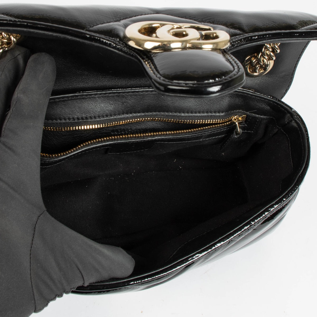 Authentic pre-loved Gucci Black Patent Marmont Medium Shoulder Bag on Labellov.com