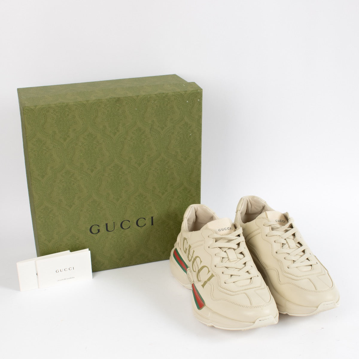 shop 100% authentic second hand Gucci Rython Logo Sneakers - Size 39 on Labellov.com