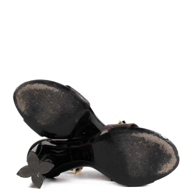 shop 100% authentic second hand Louis Vuitton Silhouette Sandals - Size 39 on Labellov.com