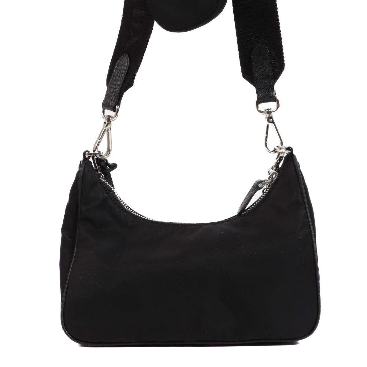 Shop an authentic pre-loved Prada Black Re-Nylon Re-Edition 2005 Crossbody on Labellov.com